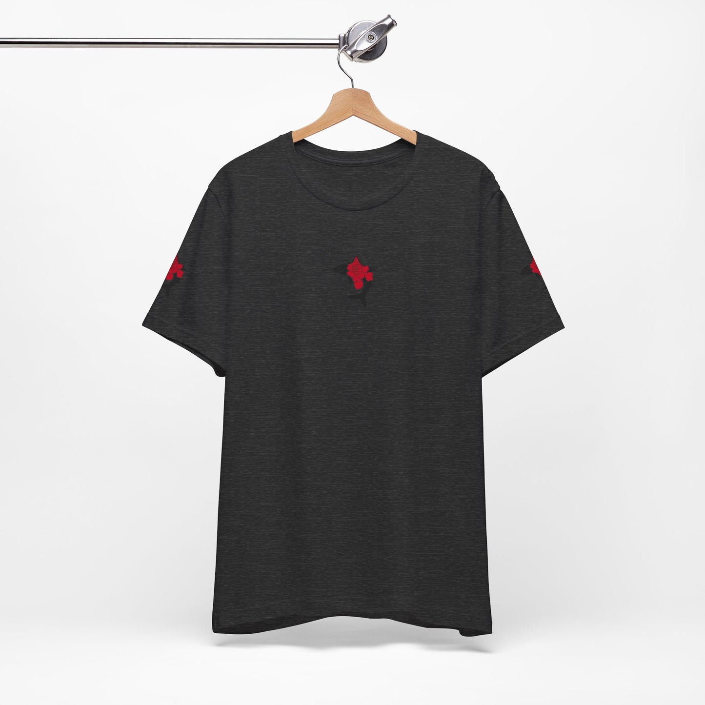 Saku Same - Skull & Rose Japanese Gothic Graphic T-Shirt