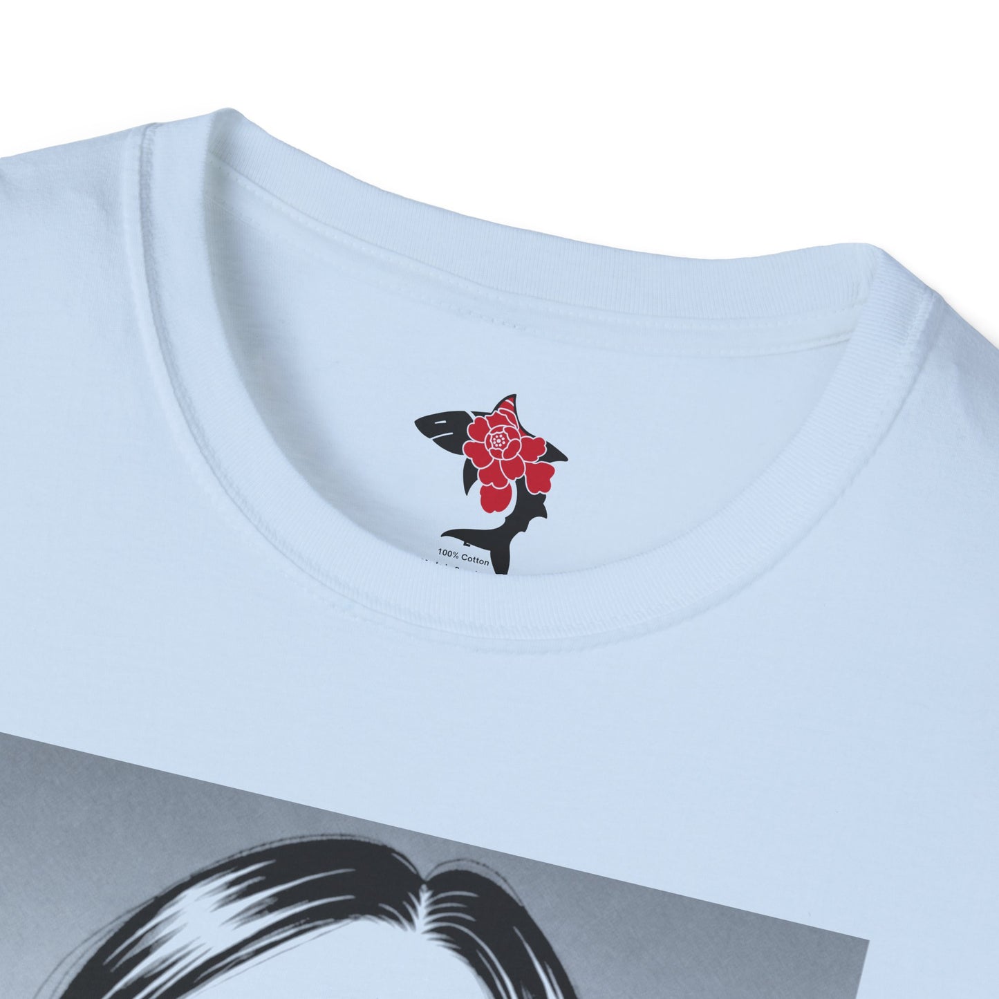 Saku Same - Eva - Anime Heart-Eyed Girl T-Shirt — Japanese Text Graphic Tee