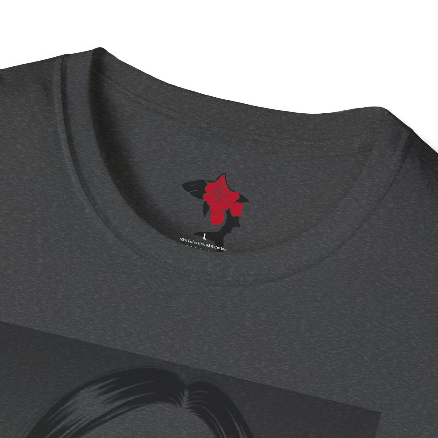Saku Same - Eva - Anime Heart-Eyed Girl T-Shirt — Japanese Text Graphic Tee