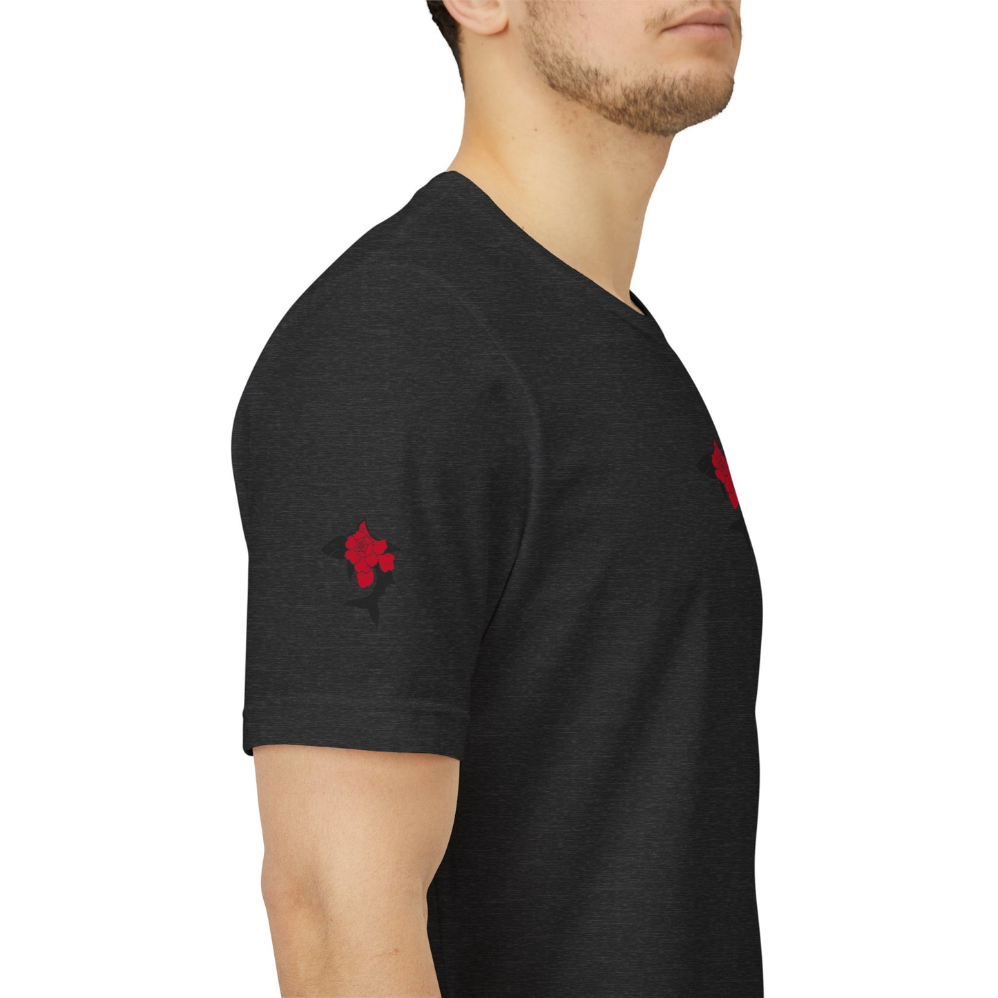 Saku Same - Skull & Rose Japanese Gothic Graphic T-Shirt