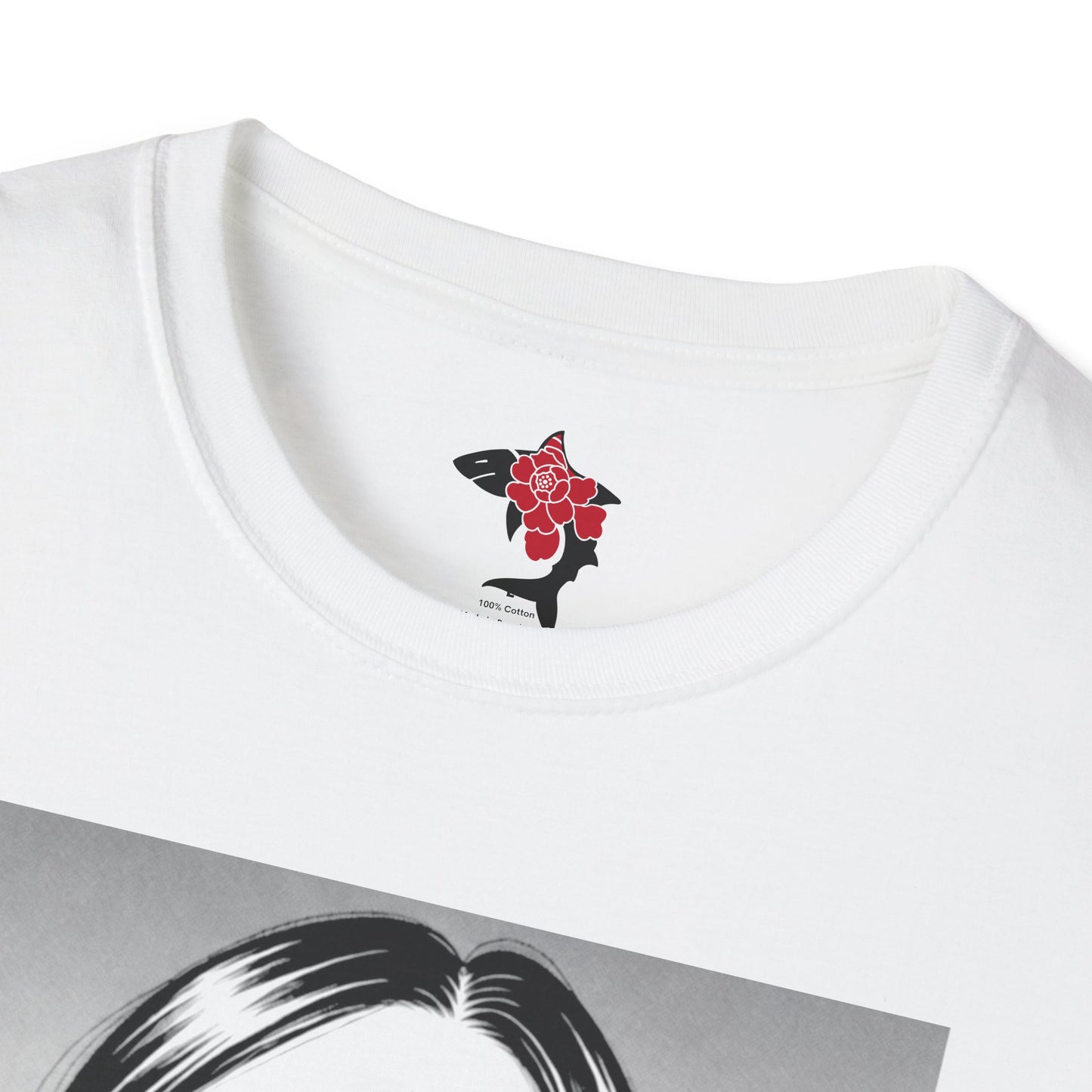 Saku Same - Eva - Anime Heart-Eyed Girl T-Shirt — Japanese Text Graphic Tee